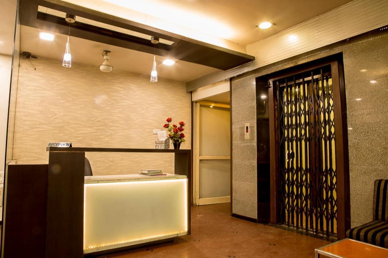 Hotel Shertown Ahmedabad Extérieur photo